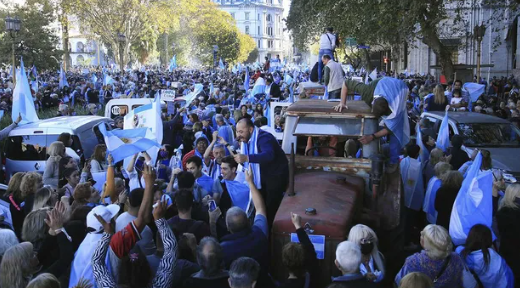 Un dirigente ruralista consideró bochornoso al tractorazo realizado por un sector del «campo» en Buenos Aires