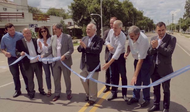 PLAN DEL NORTE: LIFSCHITZ INAUGURÓ LA PAVIMENTACIÓN DEL ACCESO AL PARQUE INDUSTRIAL DE AVELLANEDA