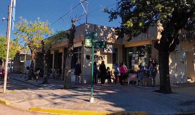 Tras un día agitado, levantan un paro en la comuna de Maciel