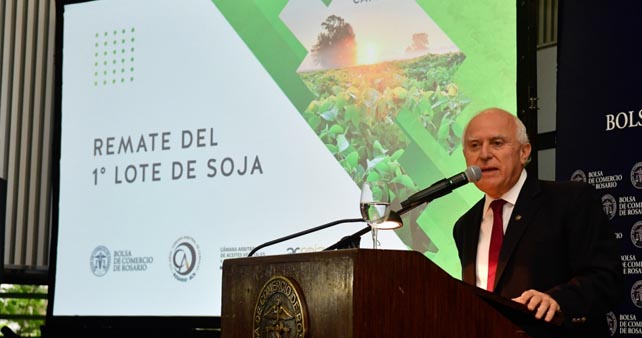 LIFSCHITZ PARTICIPÓ EN ROSARIO DEL PRIMER REMATE DE SOJA