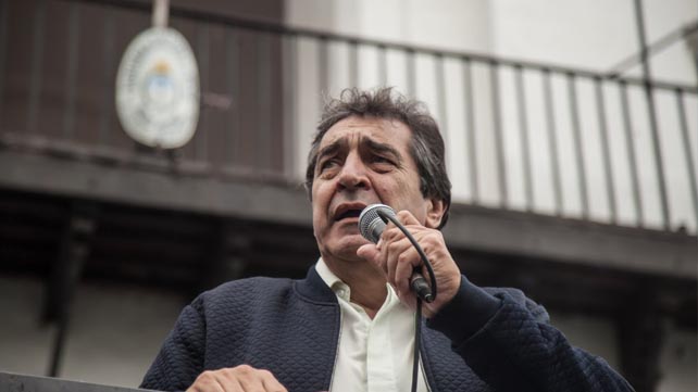 Godoy: “Macri intenta retener algunos votos con medidas electorales e insuficientes”