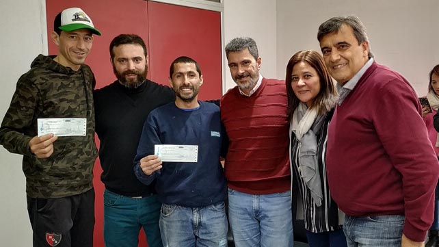Se entregaron $370.000 a instituciones y deportistas