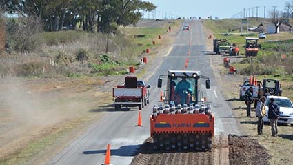 ARREGLOS EN LA EX RUTA 9 ENTRE CORREA Y CAÑADA DE GÓMEZ