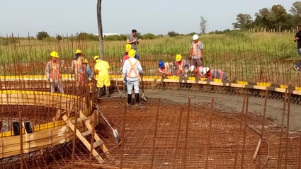 De Grandis supervisó el avance de la planta de tratamiento de líquidos cloacales