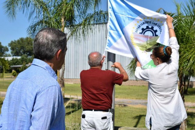 Traferri analizó con industriales el nuevo Parque de Roldán