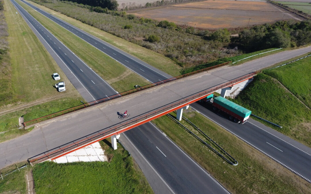 La provincia adjudicó las obras de reparación de puentes en la autopista Santa Fe – Rosario