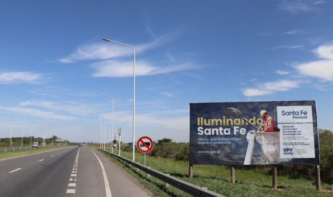 Avanzan las obras de iluminación en la Autopista Santa Fe – Rosario