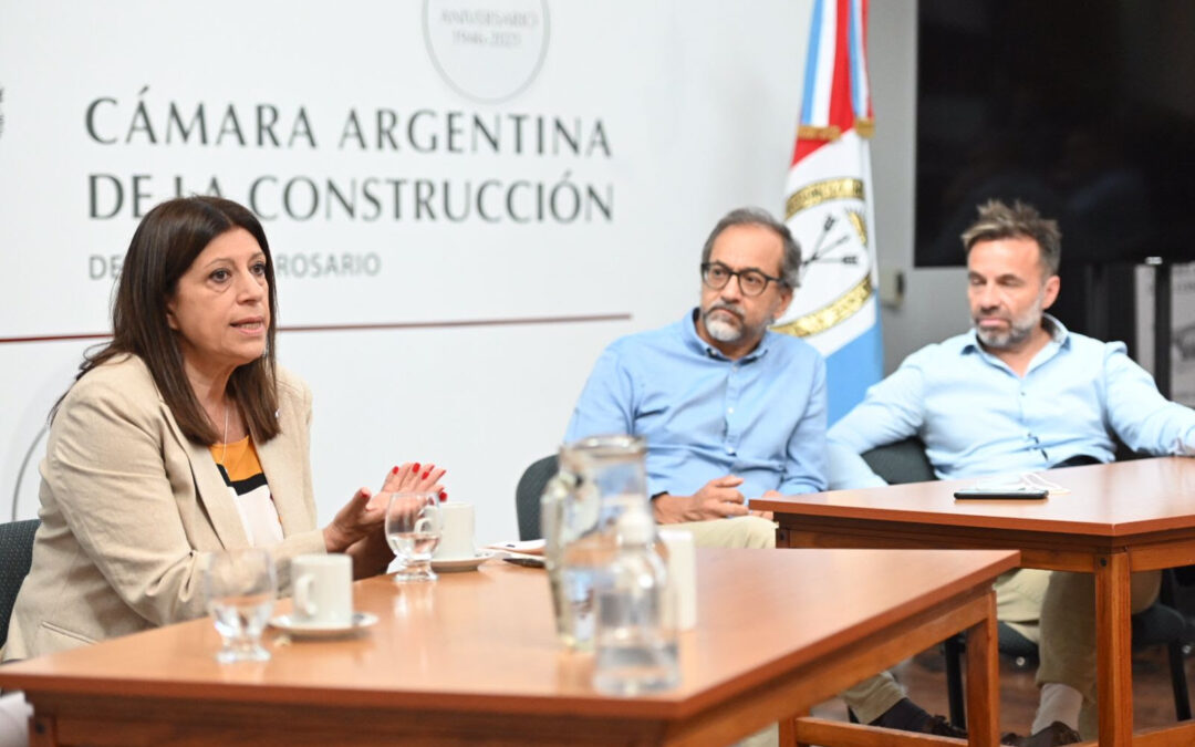 Clara García: “Vamos a pelear para que Nación pague la deuda con Santa Fe, que representa 40 mil viviendas y miles de empleos»