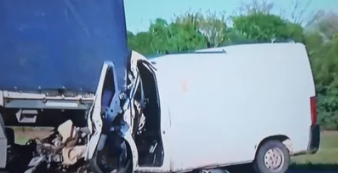 Un herido grave en un choque en la autopista a Córdoba, cerca de Roldán