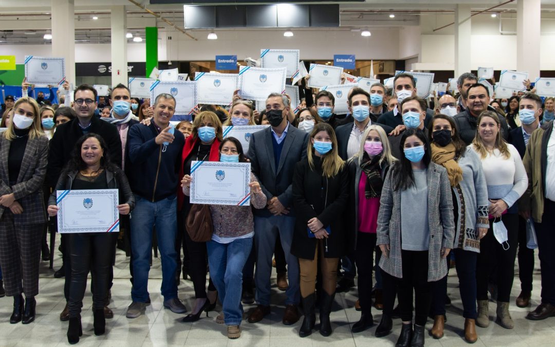 La provincia titularizó a más de 1.000 trabajadores de la Salud