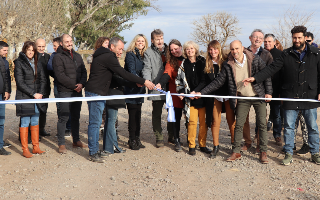 Caminos de la Ruralidad: se mejorará una traza en Godoy y se inauguró una nueva obra en Máximo Paz