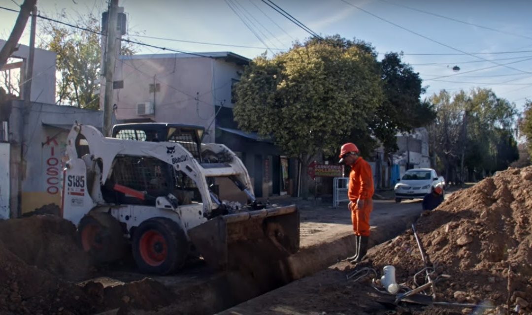 30 familias se incorporan a la red cloacal en barrio Tablada de Rosario