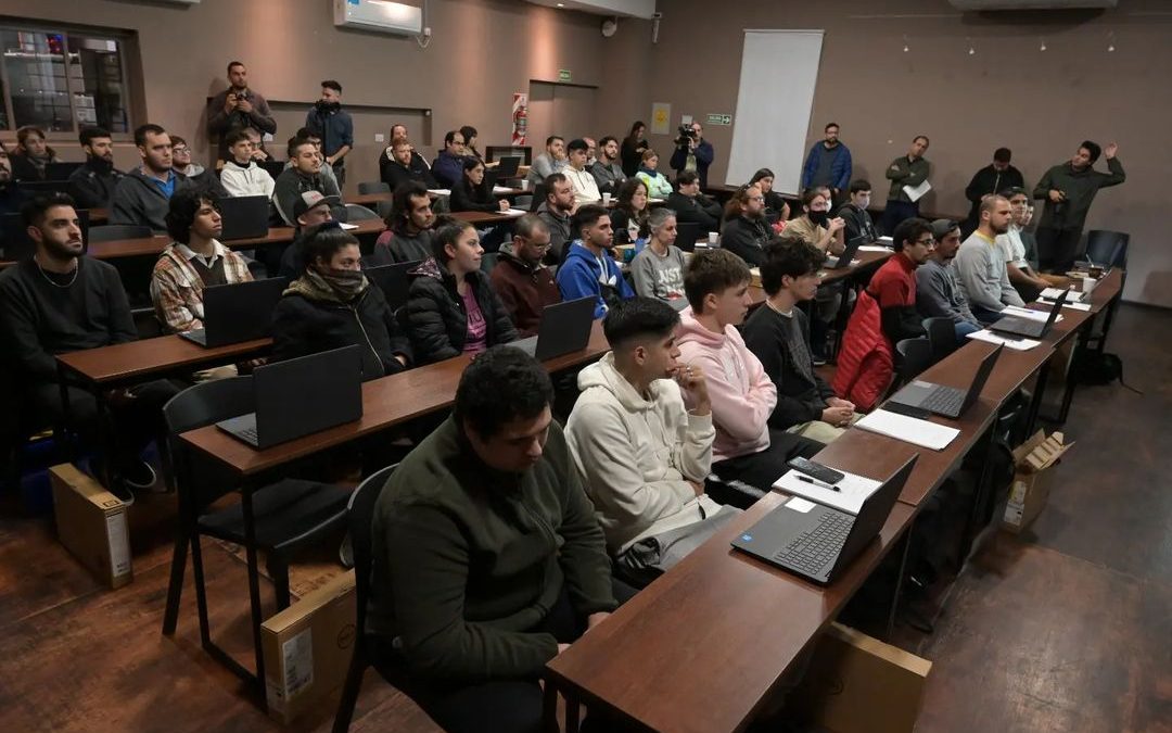 Se reabre la inscripción a carrera universitaria de Programación de Videojuegos