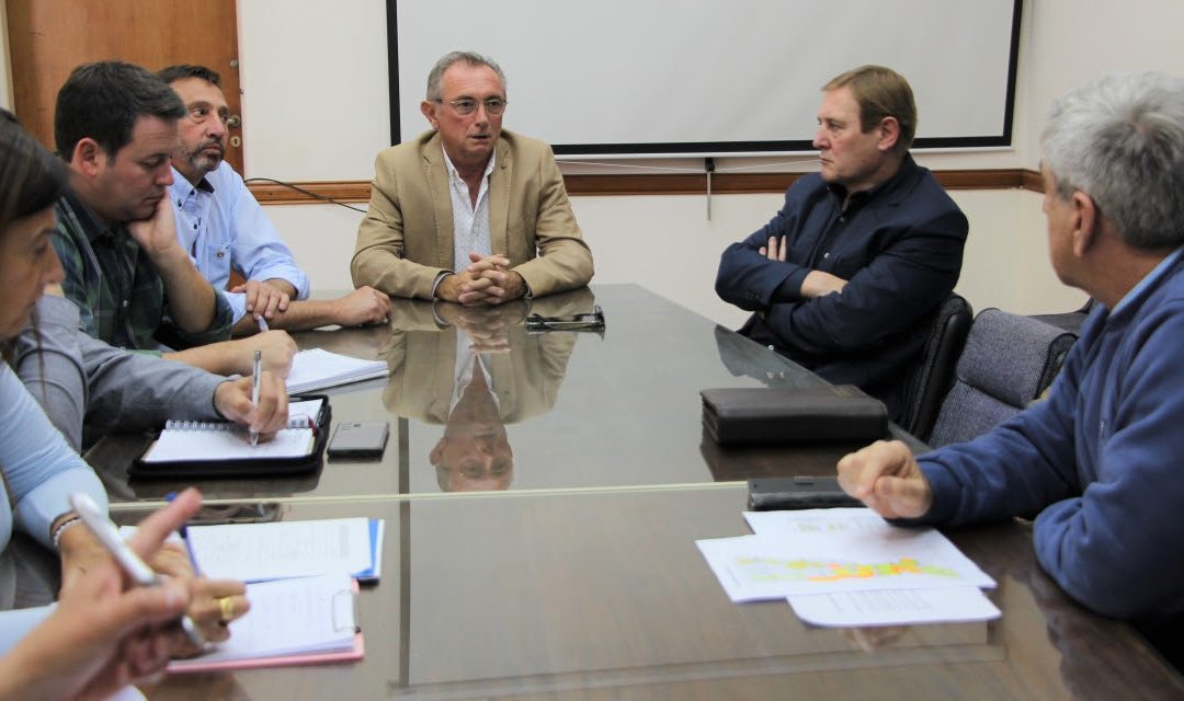     Emergencia Agropecuaria: La provincia se reunió con entidades del sector