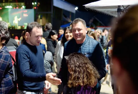 Expo Artesanos: miles de personas en un feria con música y gastronomía en San Lorenzo