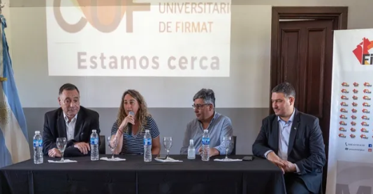 El Centro Universitario Firmat amplió su oferta educativa