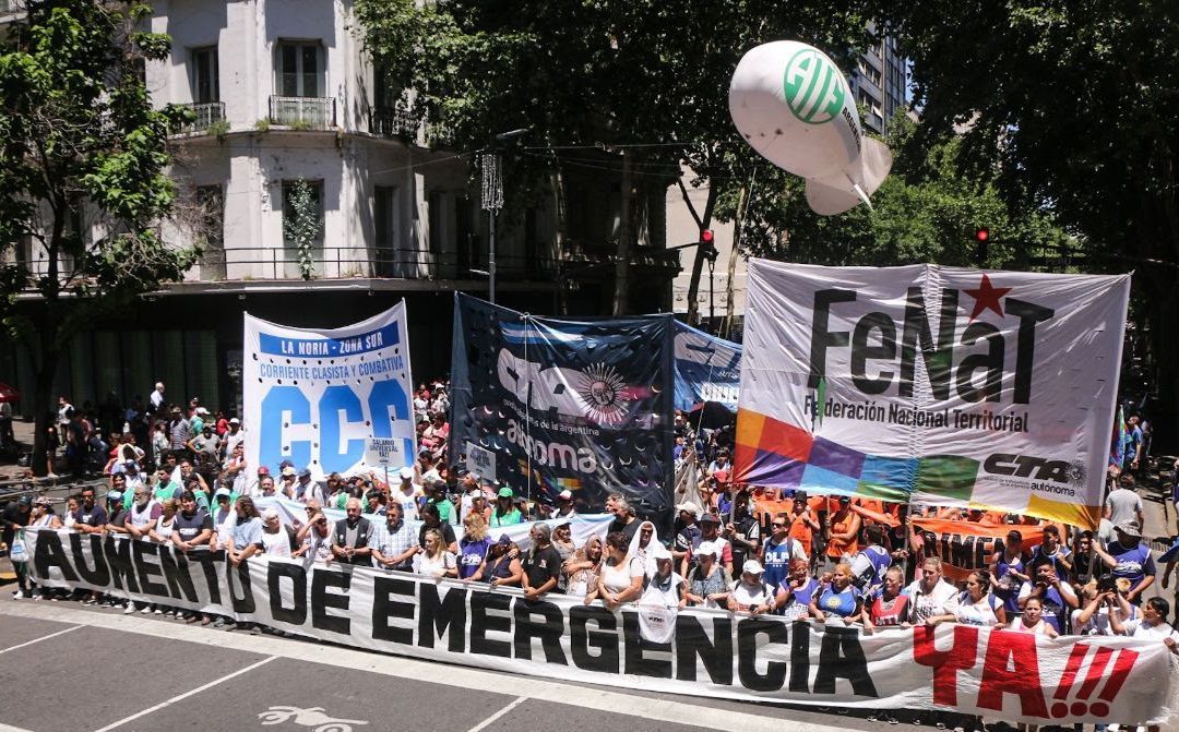 El salario está en los niveles más bajos desde abril de 2006