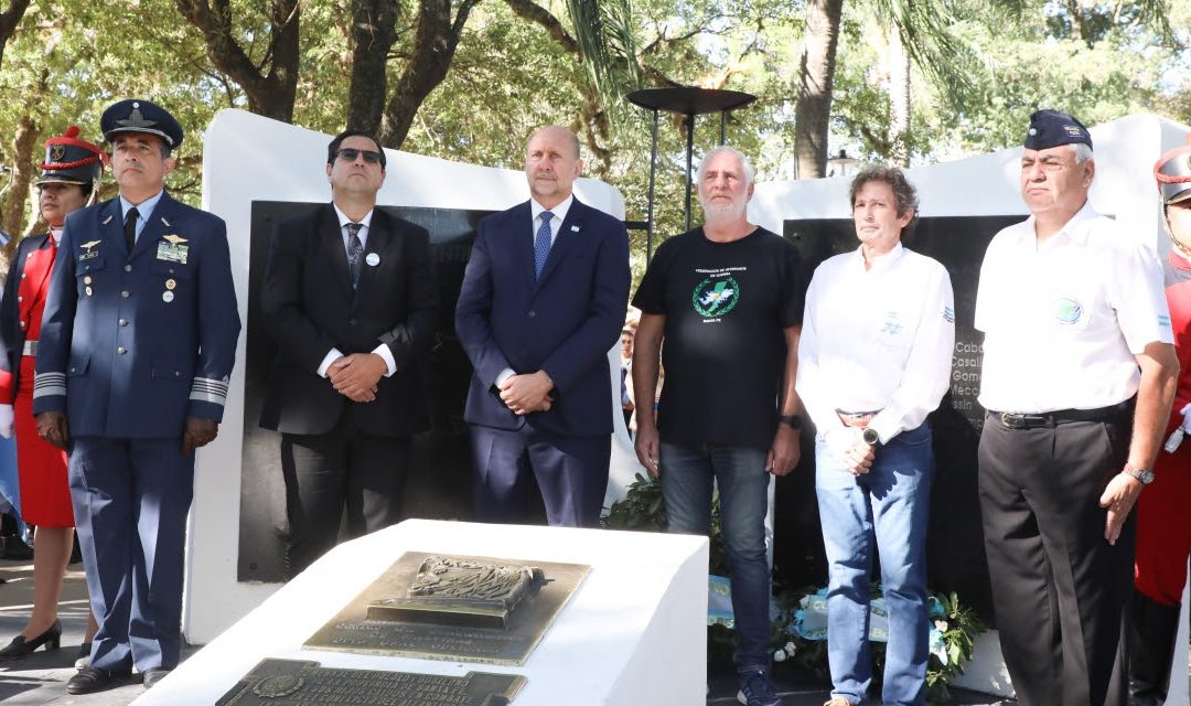 Perotti encabezó el acto por el 41° aniversario de la Guerra de Malvinas, Día del Veterano y de los Caídos en Malvinas en la ciudad de Reconquista