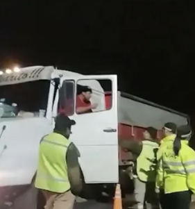 Un camionero alcoholizado se fugó de un control en Pueblo Esther y fue detenido