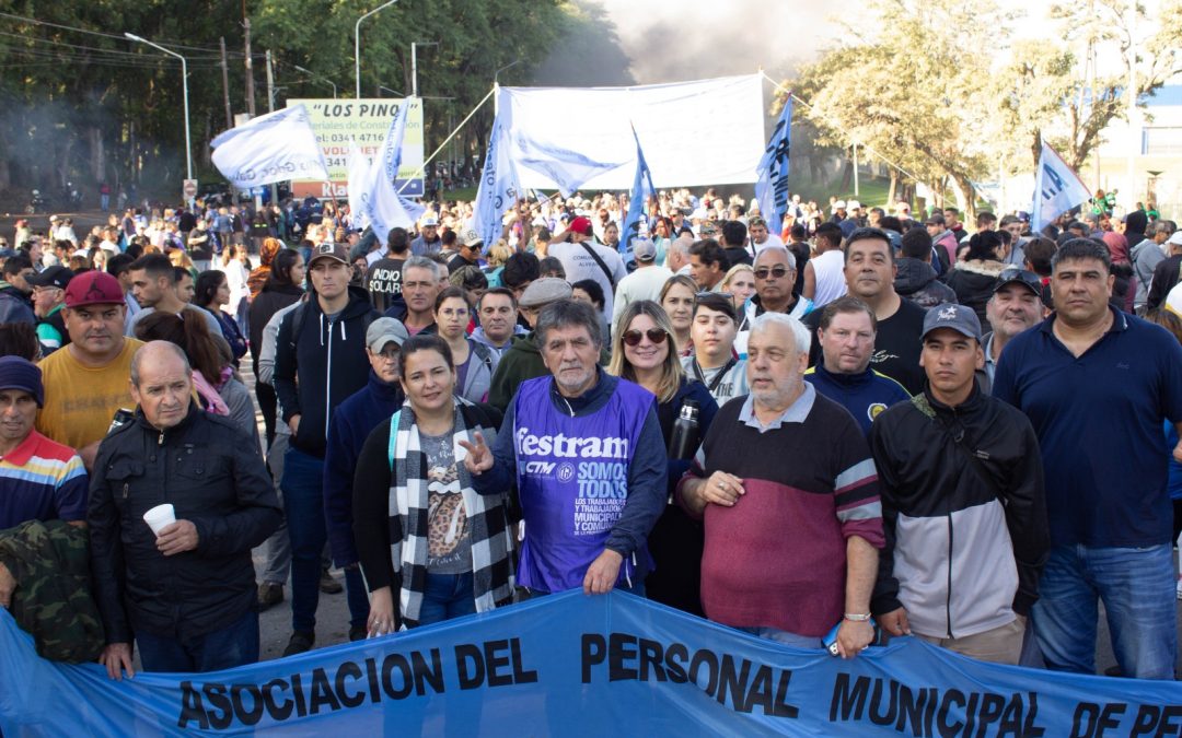 ALTO ACATAMIENTO AL PARO DE FESTRAM