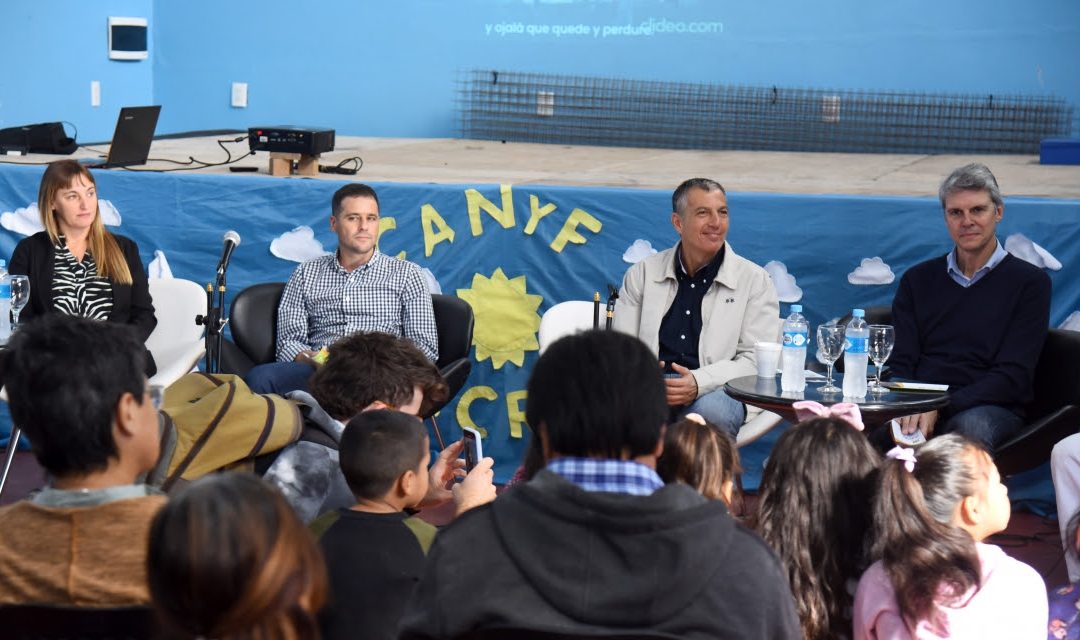 La provincia puso en marcha un Centro de Atención a la Niñez y la Familia en Rosario