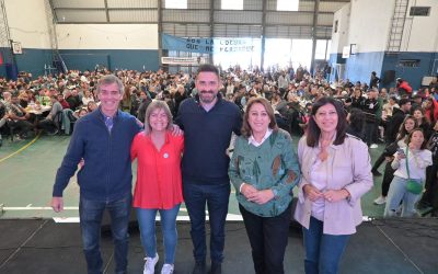 Fein, García y Estévez encabezaron multitudinario locro en Rosario: «La gente quiere recuperar buenos gobiernos»