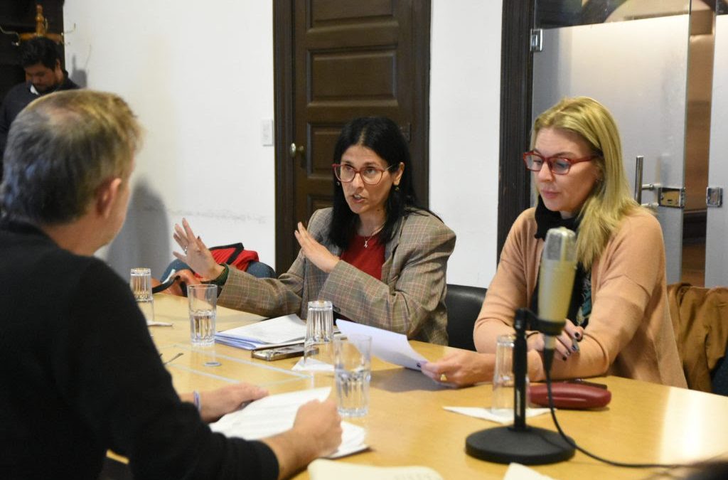 DESPACHO A UN PEDIDO SOBRE PROTOCOLO PARA SEGURIDAD EN ESCUELAS