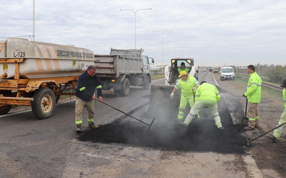 Avanzan las obras de reparación de calzada en distintos tramos de la Autopista Rosario – Santa Fe