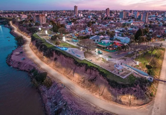 San Lorenzo: el intendente presentó la primera etapa del Paseo de la Costanera