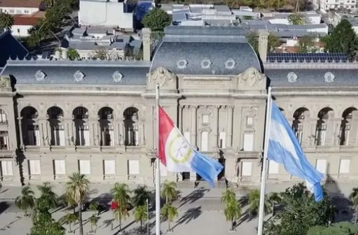 La provincia liquidó salarios de enero sin aumentos y Upcn advierte sobre «conflictos»