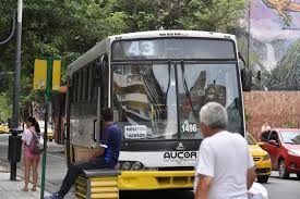 María Eugenia Schmuck: «Sin subsidios al transporte, laburantes y estudiantes pagan el ajuste, no la casta»