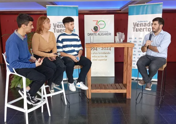 El intendente de Venado y el titular del Concejo defendieron férreamente la educación pública