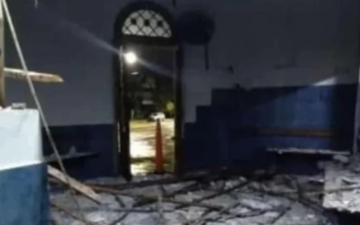 Se desplomó el techo de una seccional en San Lorenzo: el edificio fue clausurado