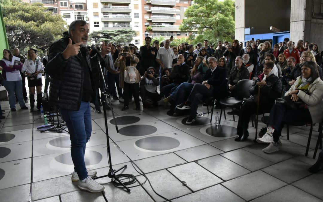 Desde la Biblioteca Nacional, Aguiar llamó a “multiplicar las protestas para defender el Estado”