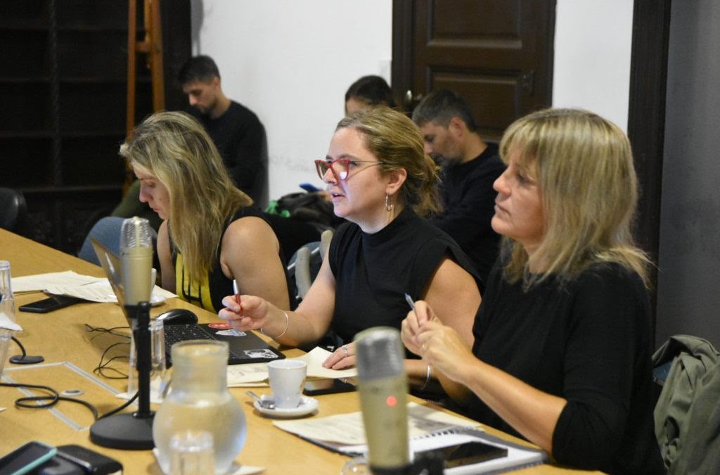 BUSCAN REDUCIR LOS COSTOS DE LA RENOVACIÓN DEL CARNET DE CONDUCIR EN ADULTOS MAYORES