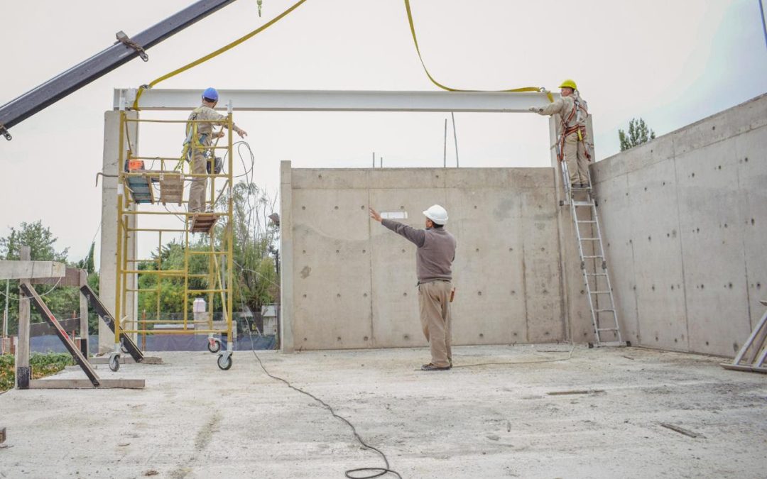 Obras provinciales en marcha: la nueva escuela secundaria de Zavalla tiene un 50% de ejecución