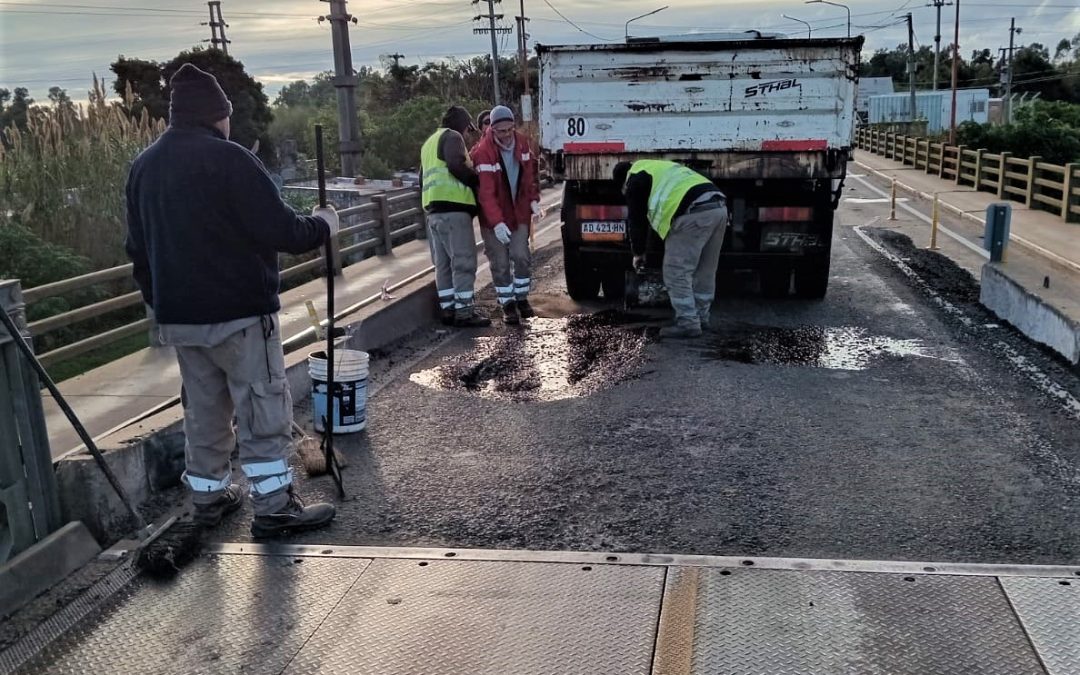 Vialidad Nacional supervisa las tareas de reparación del Puente Carretero de RN 11.