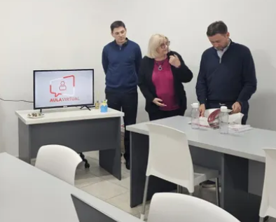 Inauguraron un aula digital municipal en Sastre para cursar carreras a distancia