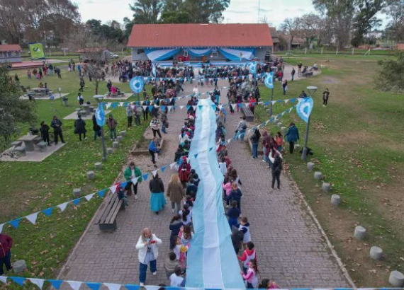 Alvear: celebración por el Día de la Bandera en el Centro de Expresiones