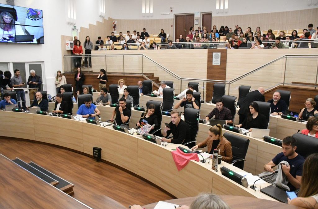 Se trataron 101 expedientes en la sesión del Concejo