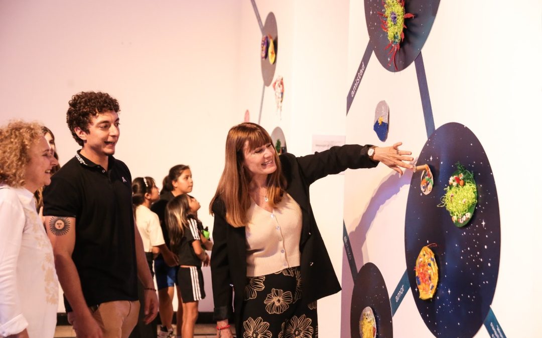 Se inauguró la muestra “Lunas de mi Barrio” en Plataforma Lavardén