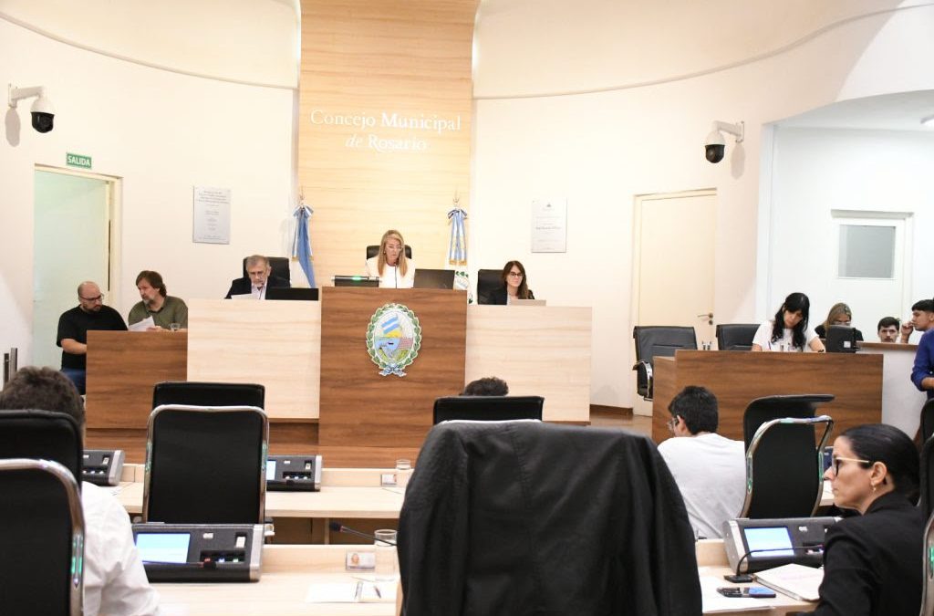Se debatieron y aprobaron 107 expedientes