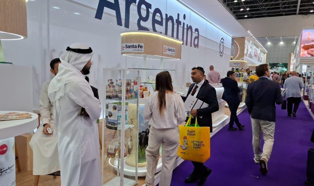 Con respaldo de Provincia, pymes santafesinas se mostraron en Gulfood, la feria de alimentación más grande del mundo