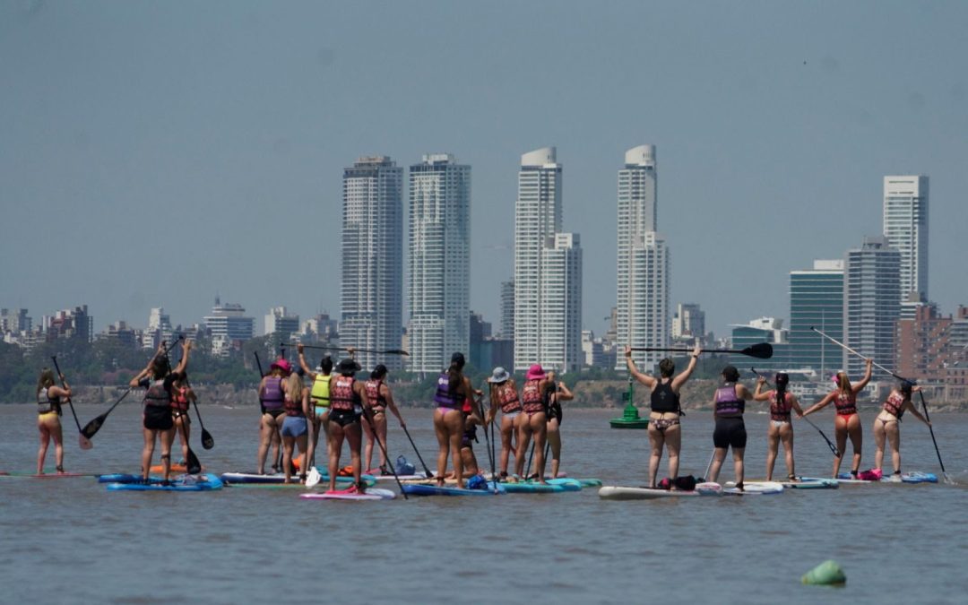 El Gobierno de Santa Fe auspicia una nueva edición de la Regata de Stand Up Paddle Ciudad de Rosario