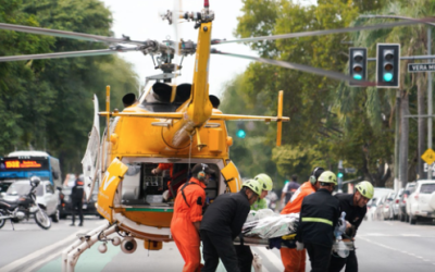 Dos heridos en un fuerte choque de camiones: uno fue llevado en helicóptero al Heca